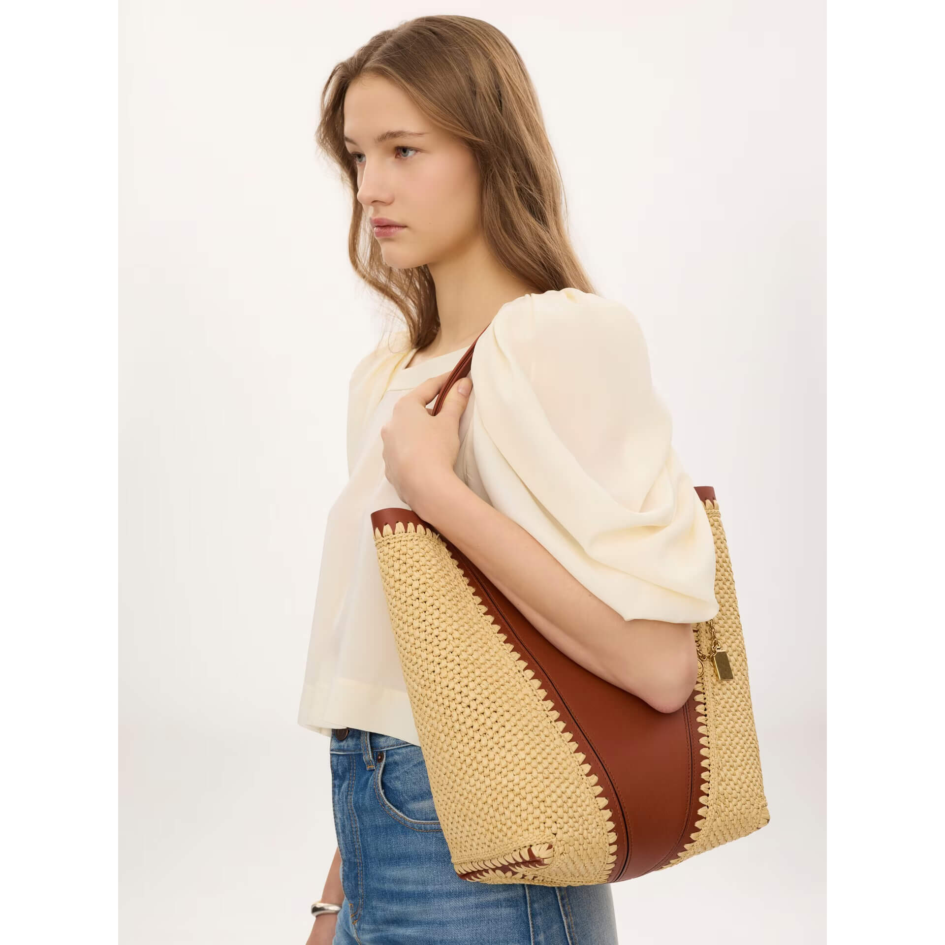 Chloé Spin Tote Bag In Raffia-effect & Leather