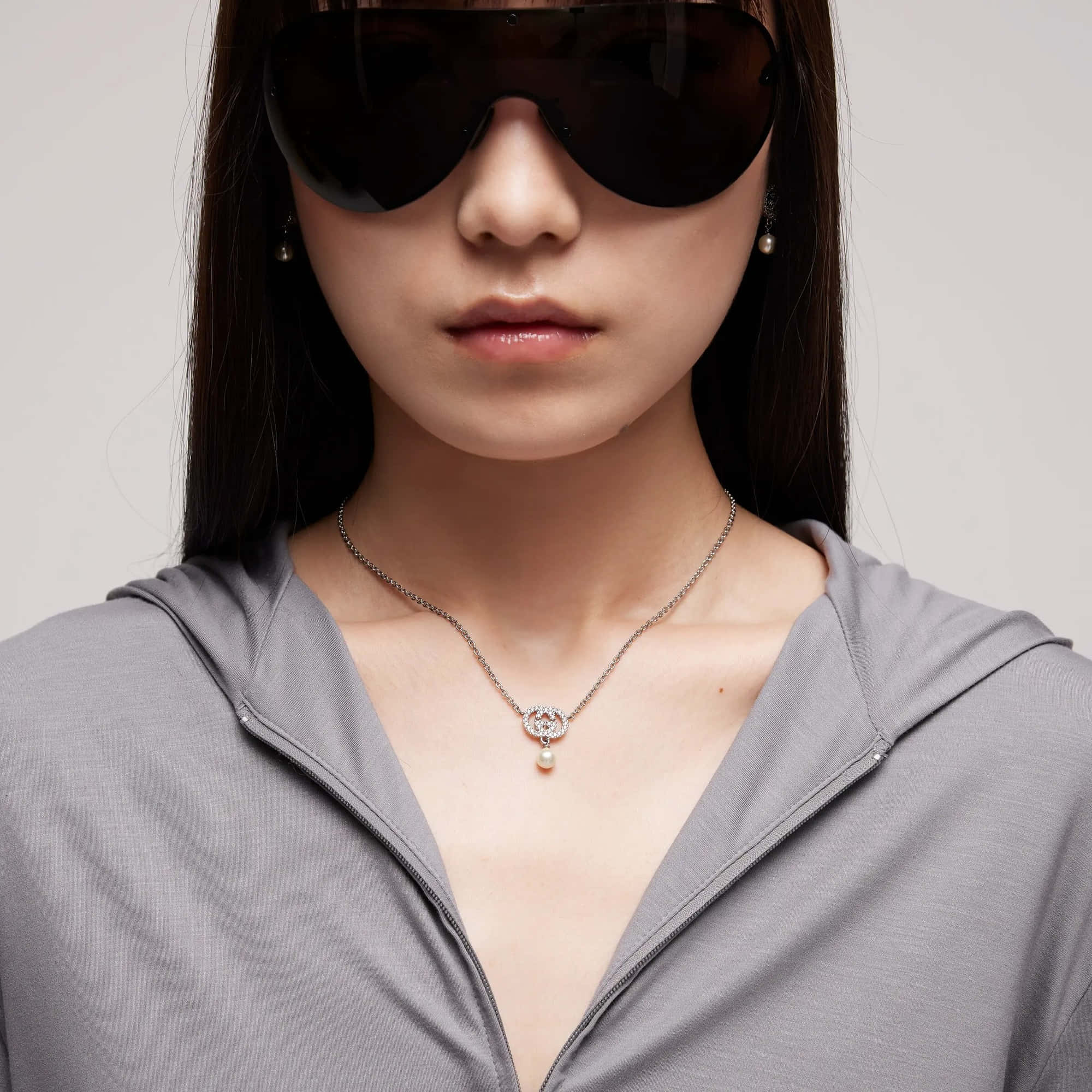 Gucci Crystal Pearl Necklace