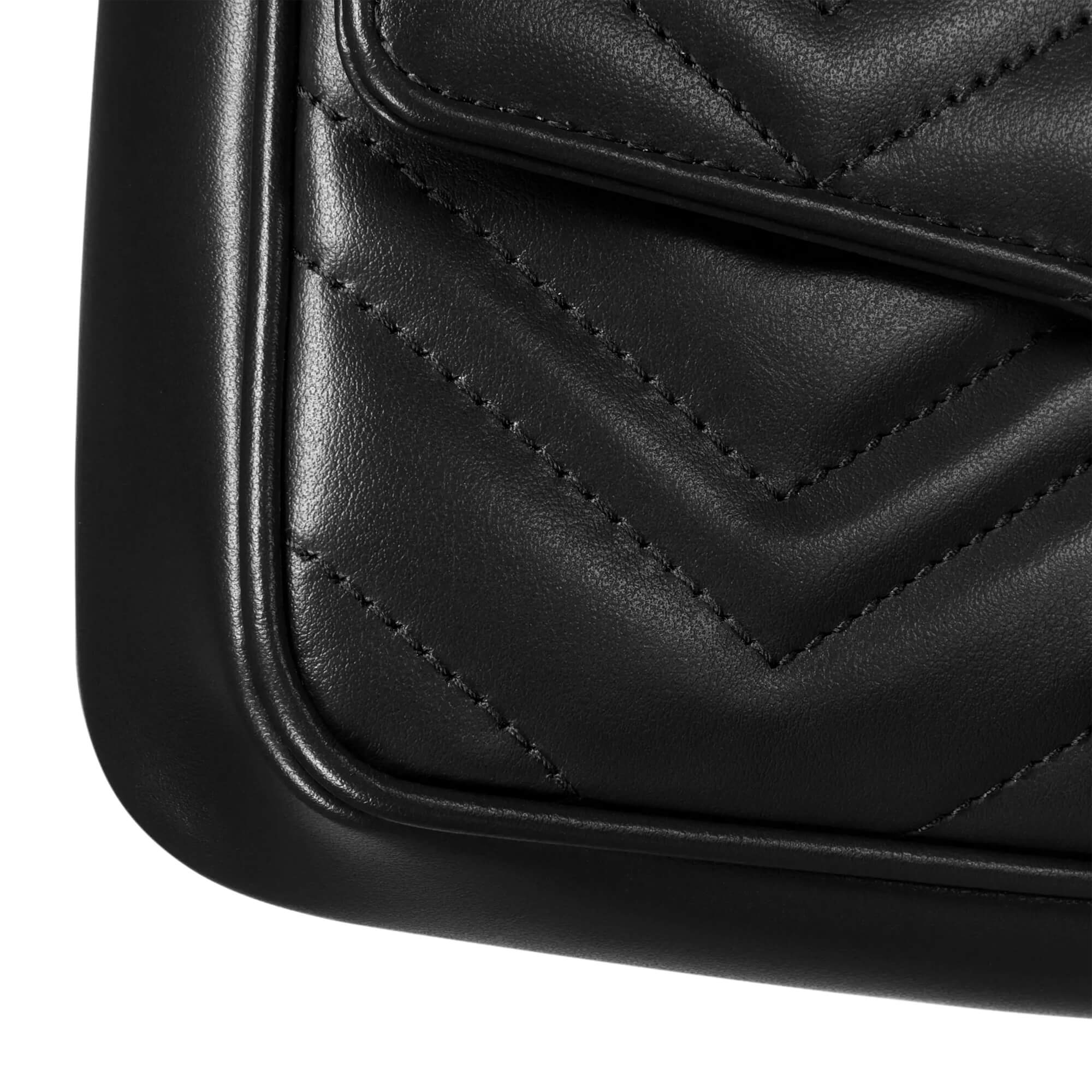 Gucci GG Marmont Small Shoulder Bag