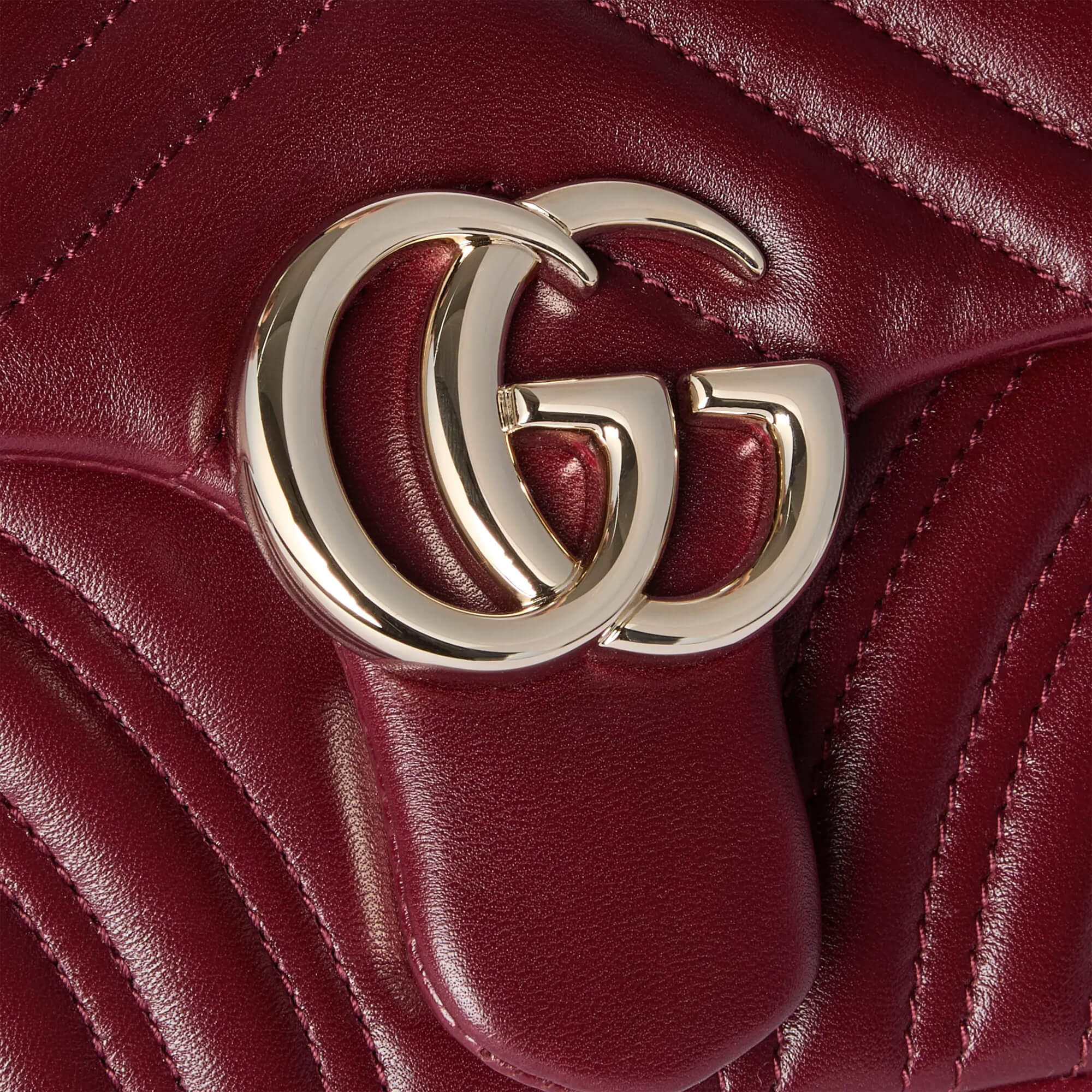Gucci GG Marmont Small Shoulder Bag