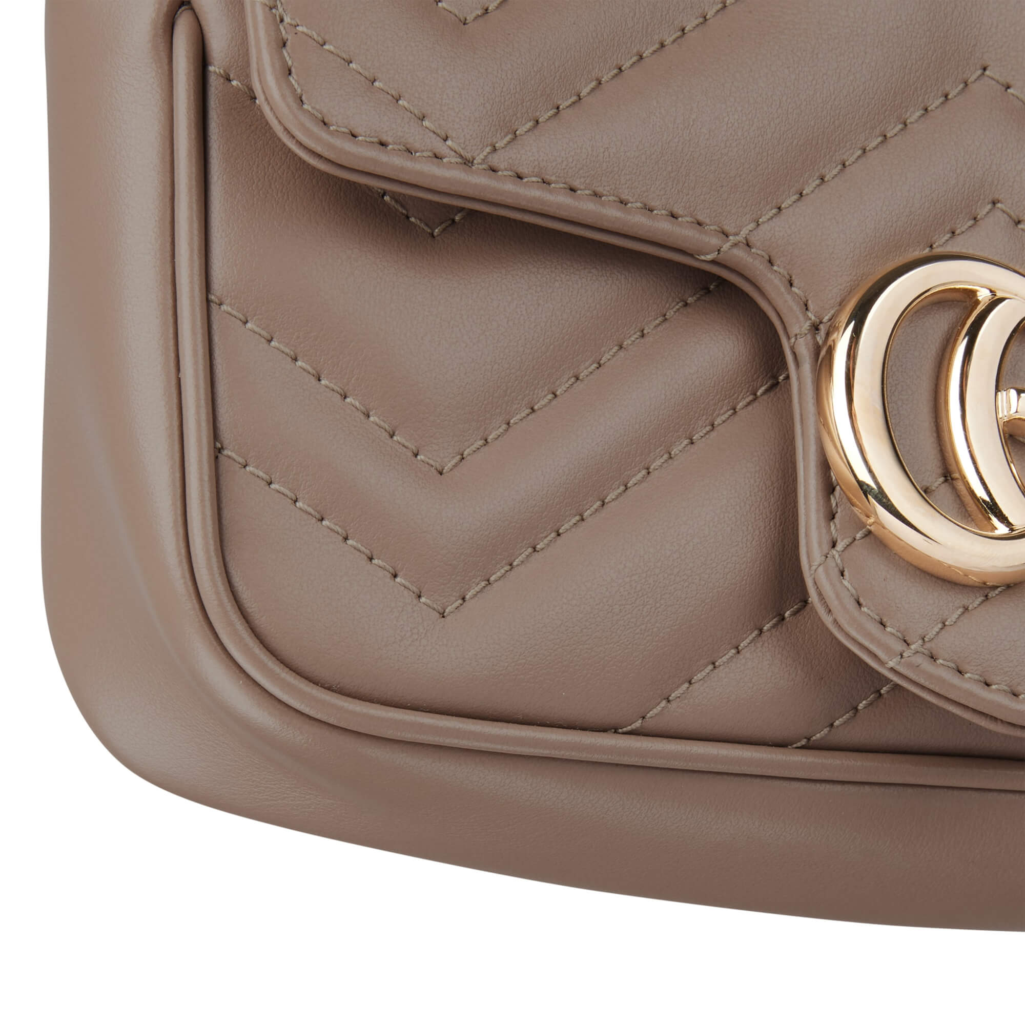 Gucci GG Marmont Super Mini Bag