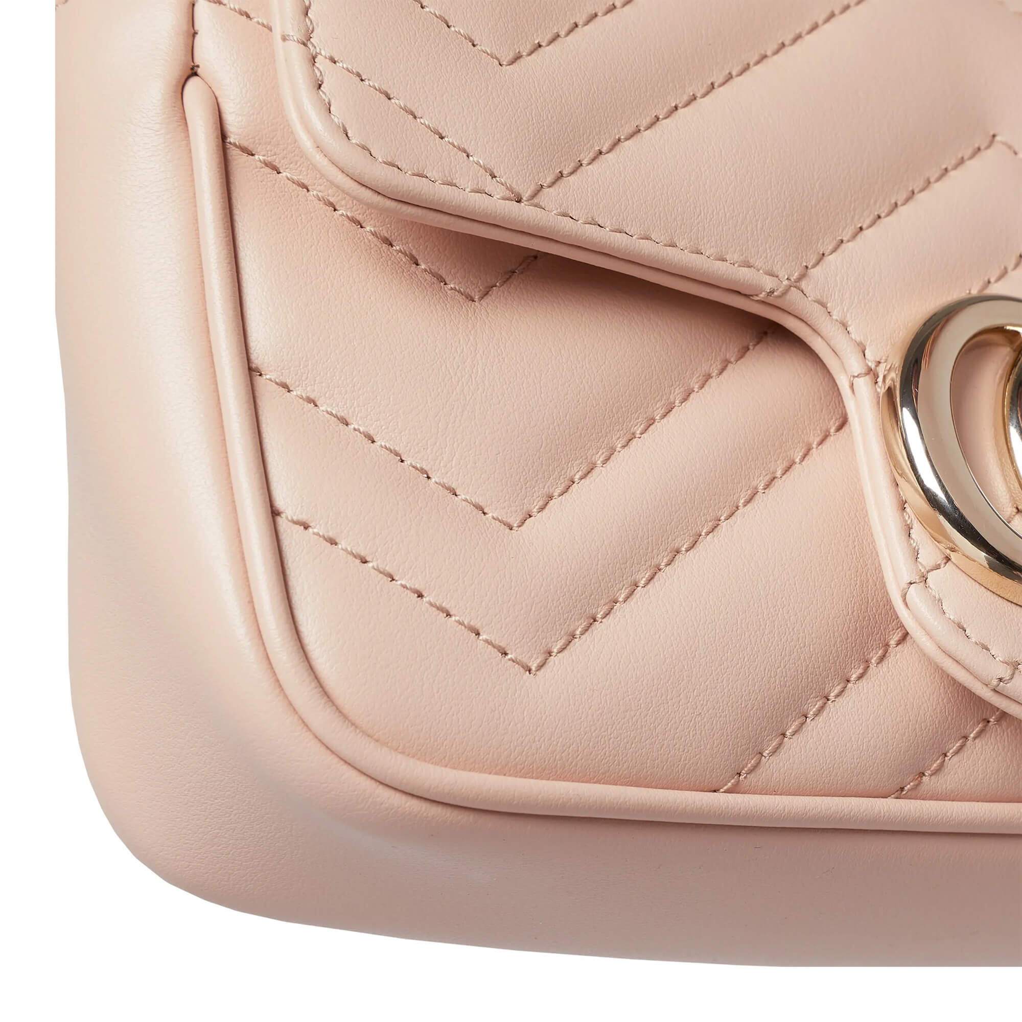 Gucci GG Marmont Super Mini Bag
