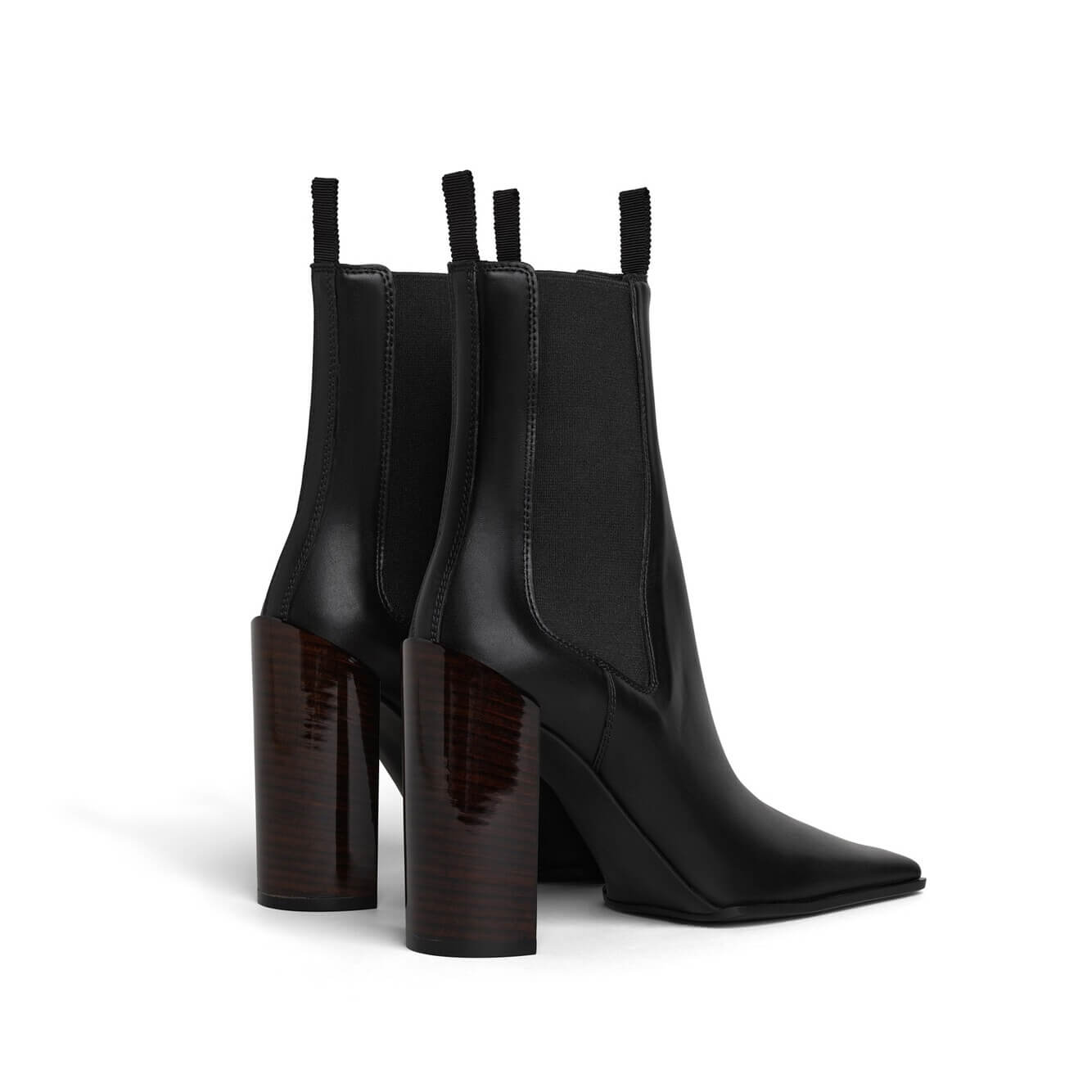 Alaïa Square Chelsea Boots In Leather