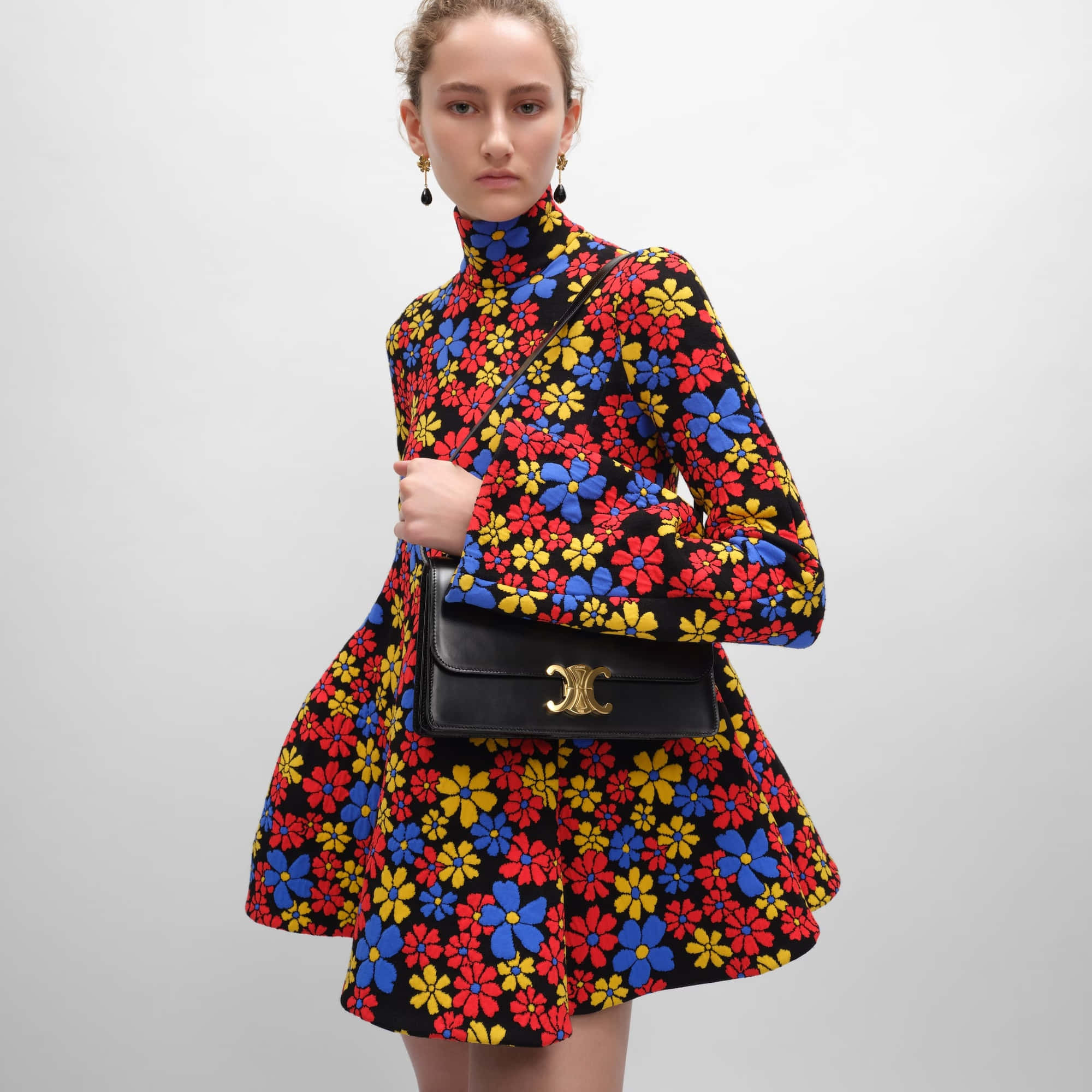 Celine Medium Triomphe Folio