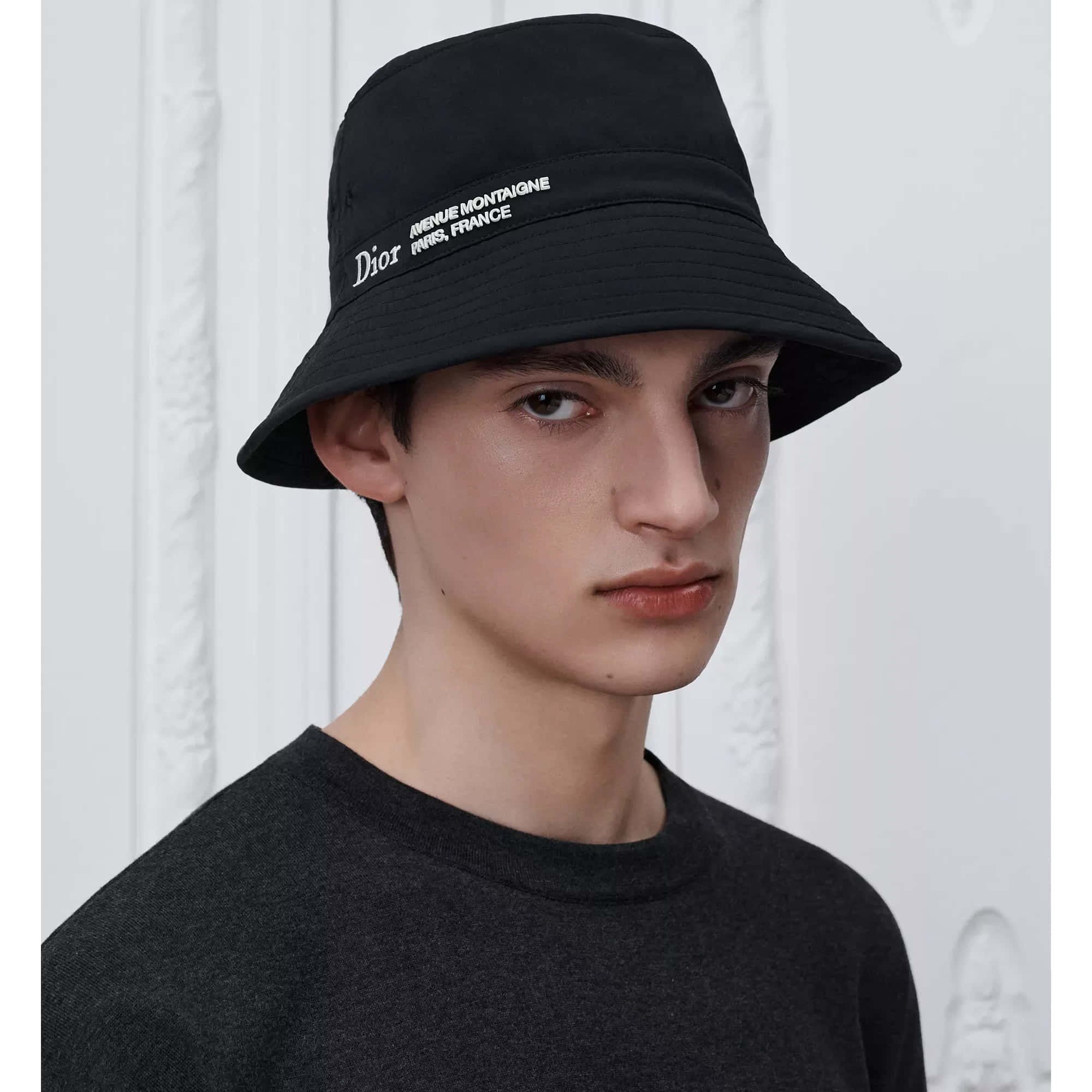 Dior Montaigne Bucket Hat