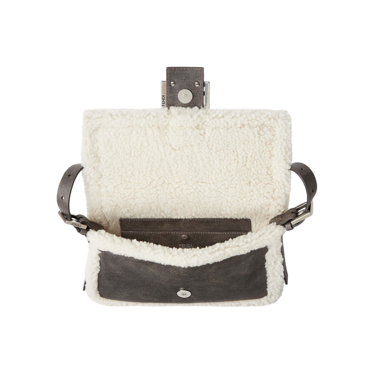 Fendi Baguette® 26424 Bag