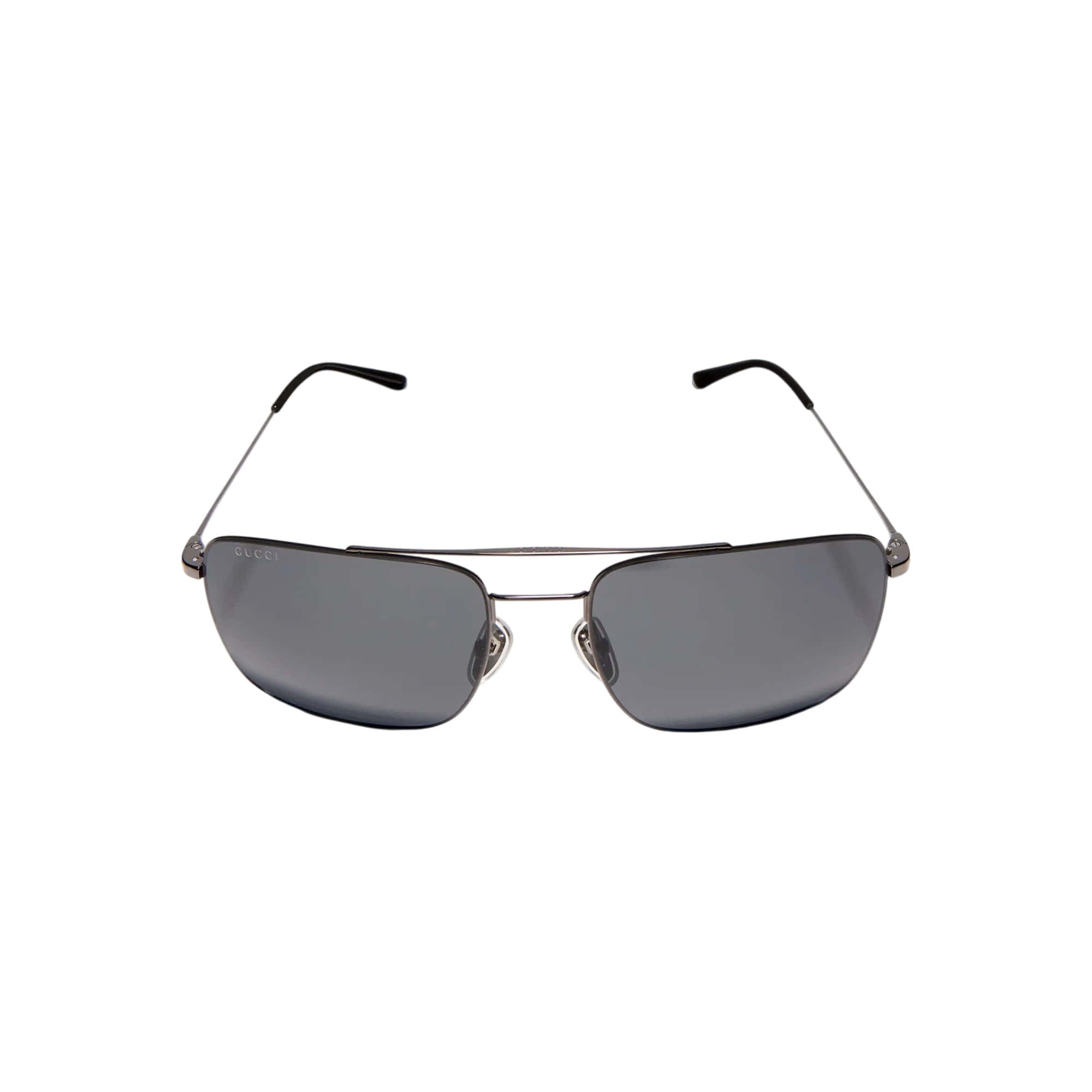 Gucci Low Nose Bridge Fit Navigator Sunglasses
