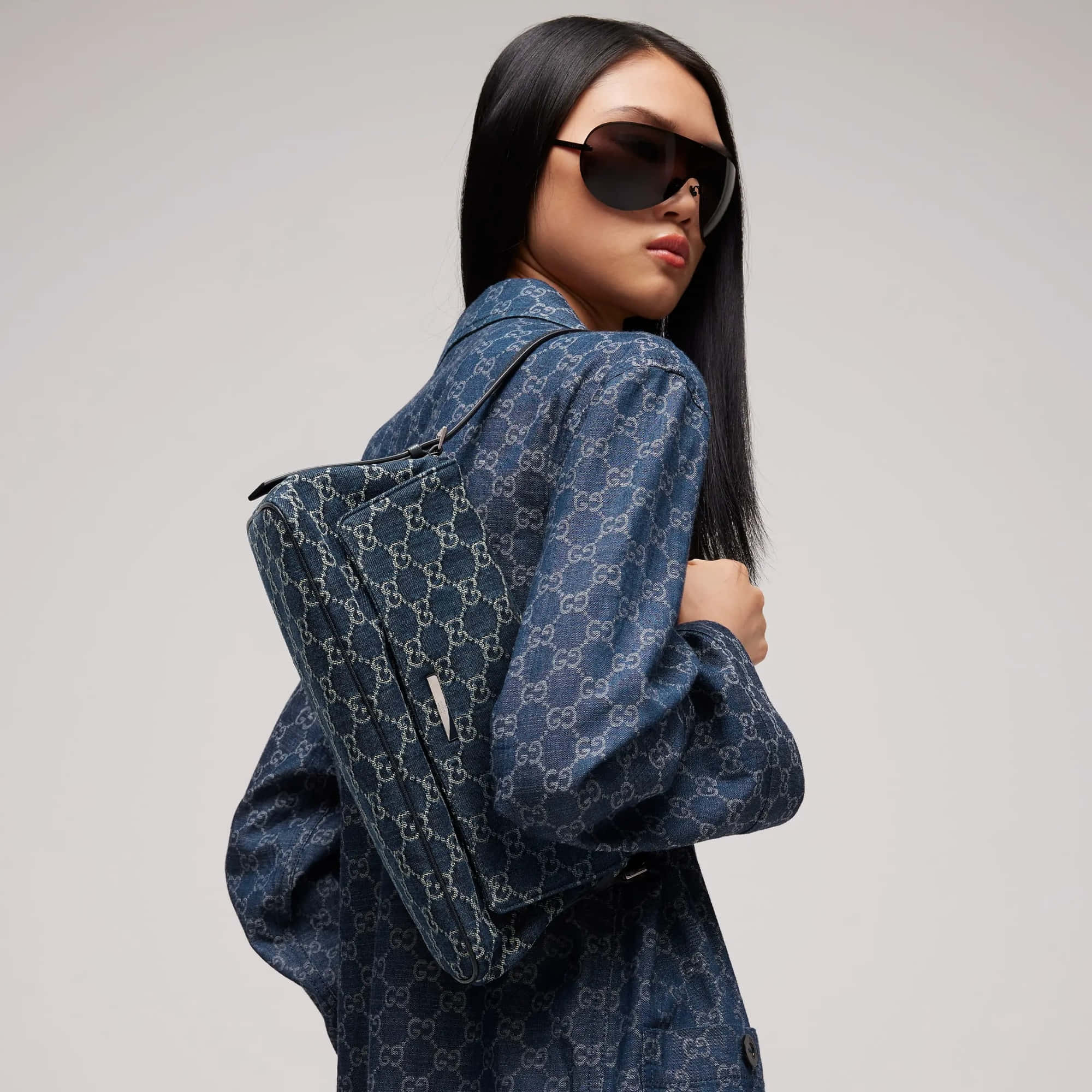 Gucci Madison Medium Shoulder Bag