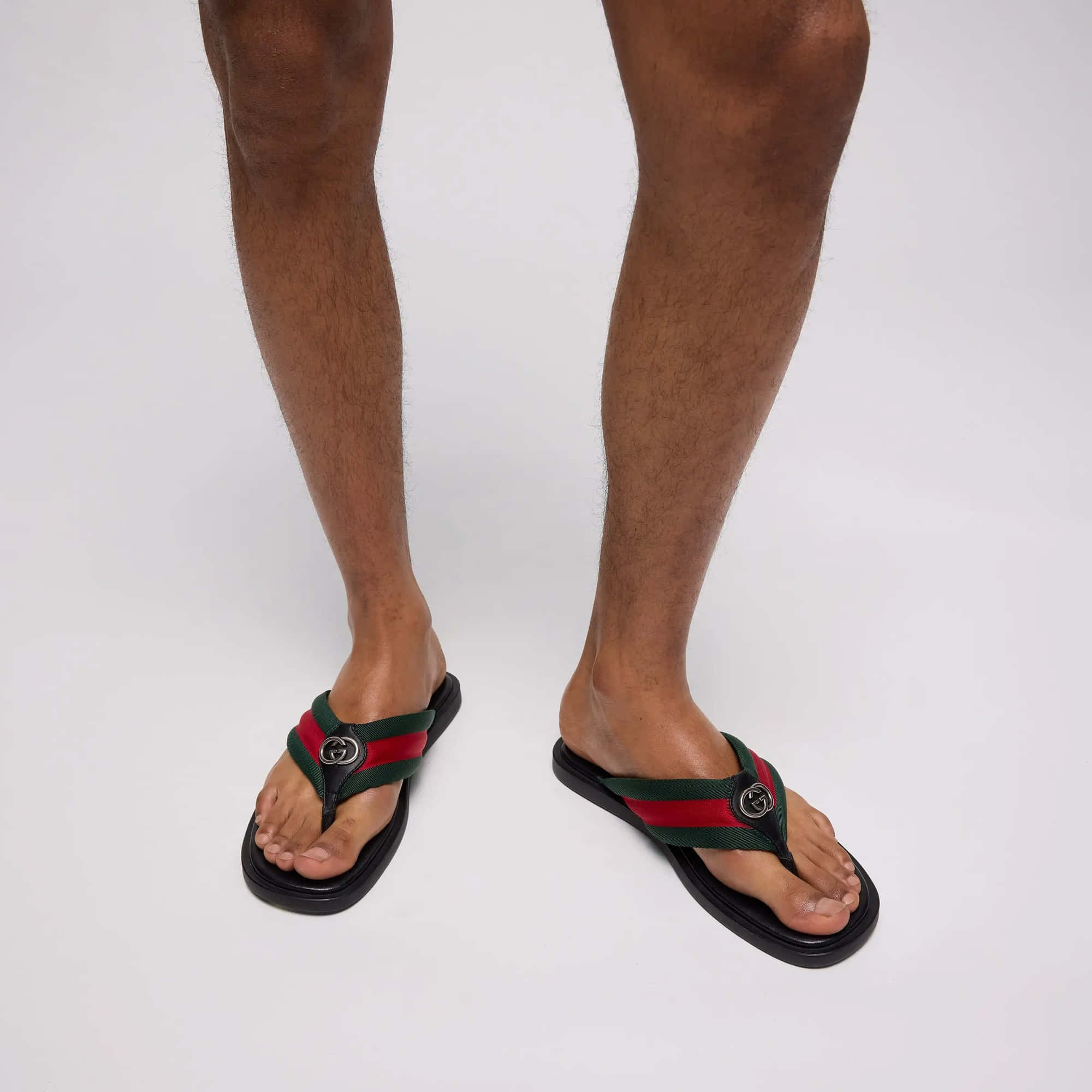 Gucci Men's Thong Sandal With Interlocking G