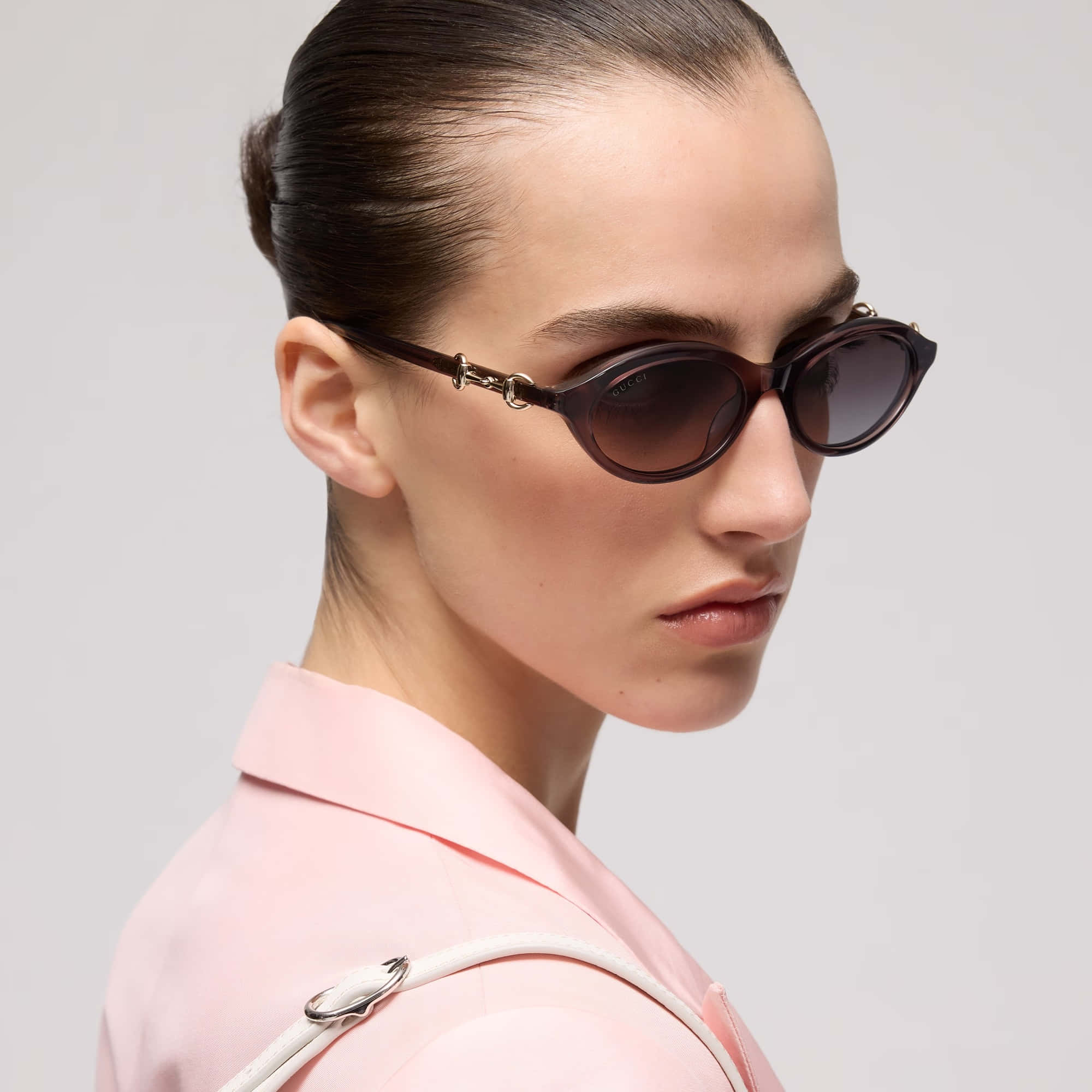 Gucci Oval-frame Sunglasses